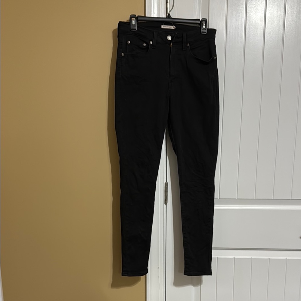 Levi's Women's High Rise Jeans - Black